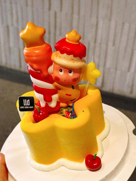 吹蜡烛的星星人 · 慕斯蛋糕 商品图1