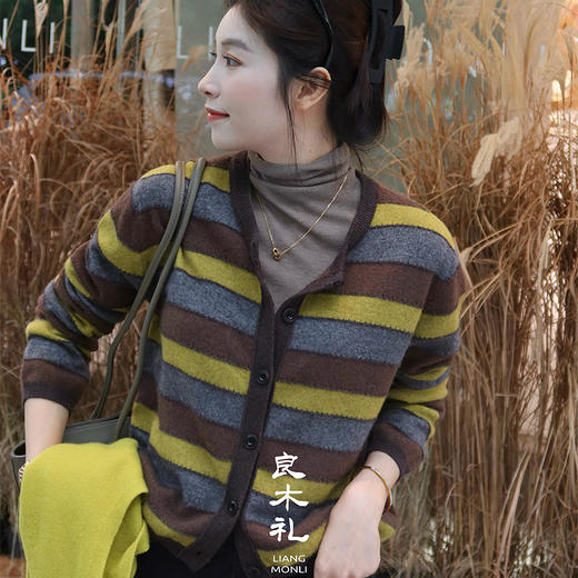 良木礼绵羊毛开衫（D25102514） 商品图4