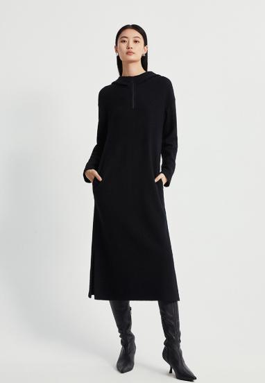 AM路卡西	连帽针织裙连衣裙50.7%棉 49.3%绵羊毛	6E8701288 商品图0