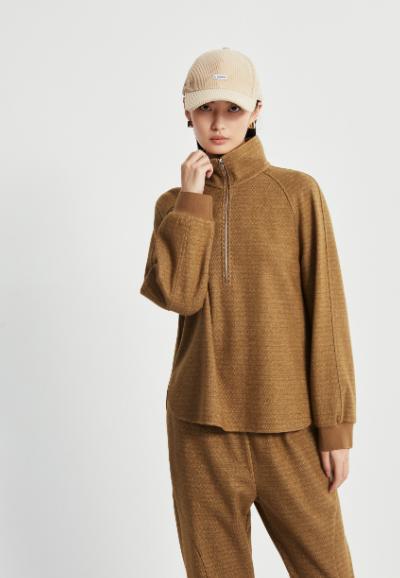 AM路卡西	运动休闲裤61.8%绵羊毛 38.2%棉	6E3507120 商品图5