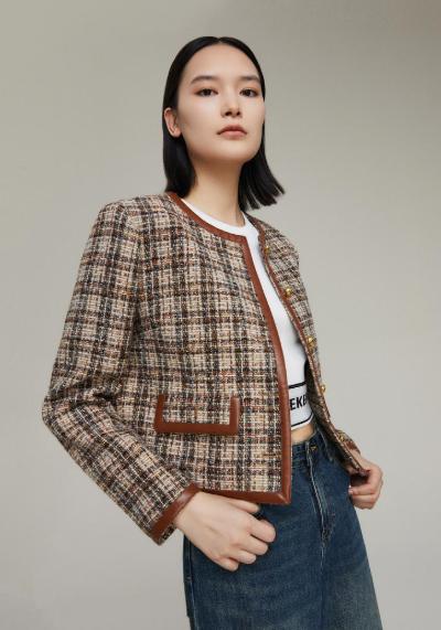 AM路卡西	粗花呢香风外套	6D3047080 商品图0