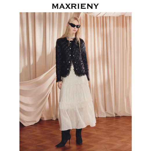 玛克门店发货：MAXRIENY立体菱格羽绒服(货号:MF86DC517) 商品图0