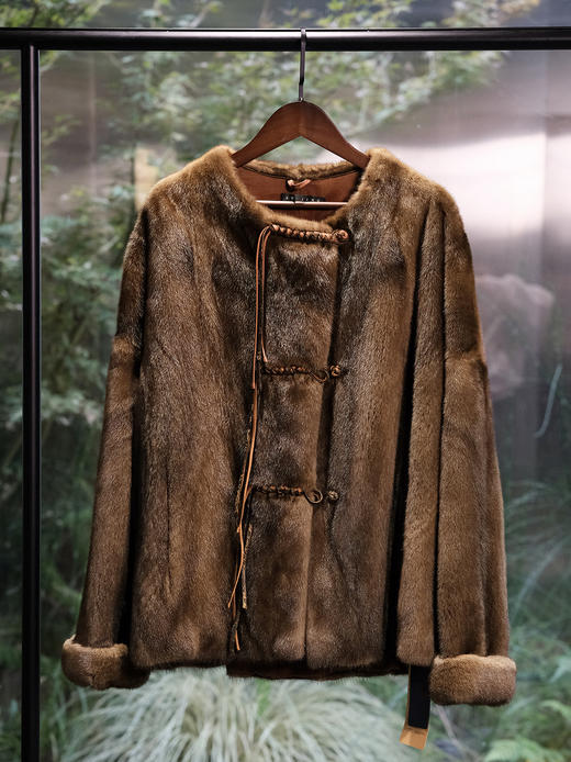 盛唐婧 | 水貂毛流苏扣皮草外套-棕色 商品图1