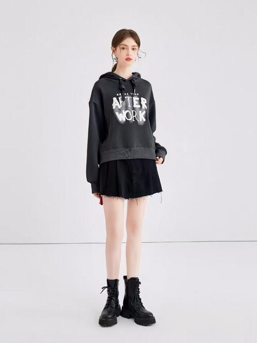 【卫衣系列】工艺系列-雪尼尔刺绣字母重工连帽卫衣-喜出 商品图1