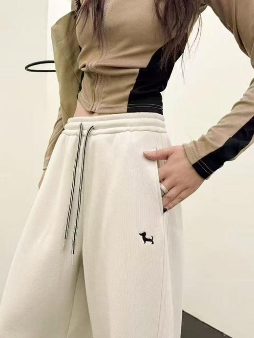 2.5日停发，最后几条，清货价【自营】🔥品质爆款【休闲裤】8866秋冬加绒狗狗刺绣休闲裤-喜出 商品图1