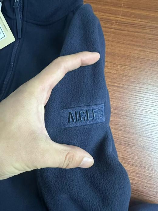 看刺绣 AG高家Polartec防风透汽抗水全拉链内胆抓绒休闲上衣男士外套 商品图3