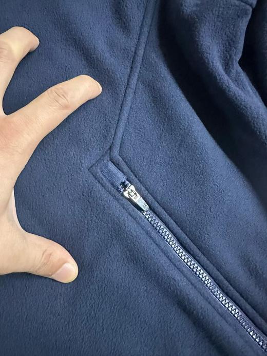 看刺绣 AG高家Polartec防风透汽抗水全拉链内胆抓绒休闲上衣男士外套 商品图4