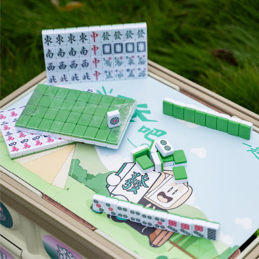 羽诗制造出品 陈鱼门 出發吧便携麻将充气沙发麻将茶具毛毯桌垫露营箱户外文创礼盒 商品图2