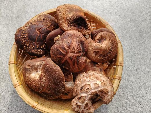 有机段木香菇 肉质紧密厚实 香味浓郁口感爽滑 （下单后4-5天发货） 商品图6