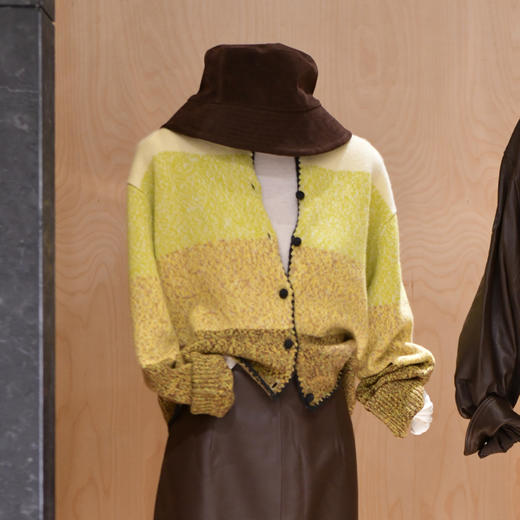 【预售7天】良木礼山羊绒开衫（D2510306F) 商品图0