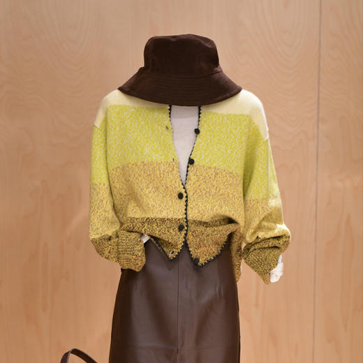 【预售7天】良木礼山羊绒开衫（D2510306F) 商品图1