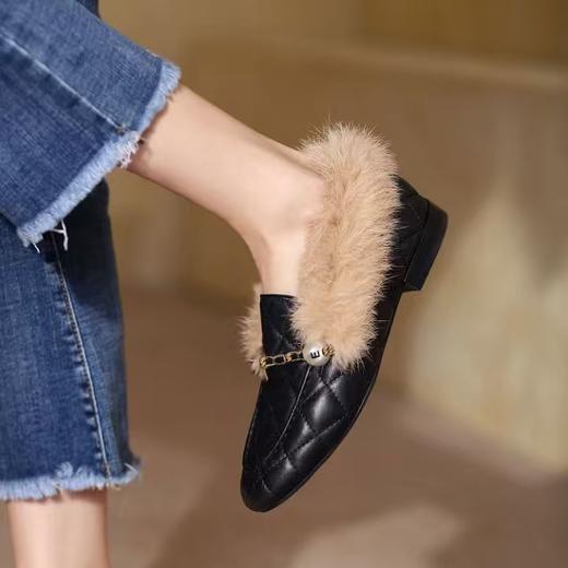 西村名物 【羊皮免毛】秋冬季经典小香风萎格纹时装毛毛鞋百搭保暖乐福鞋T22CM38331 商品图2