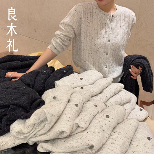 良木礼山羊绒上衣（D25103865F） 商品图1