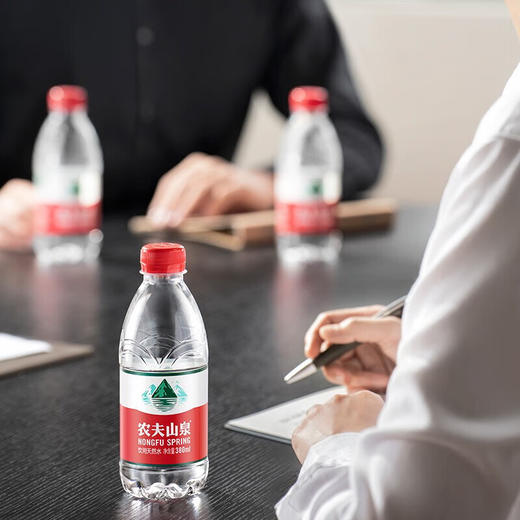 【小店自提】农夫山泉饮用水380ml 商品图1