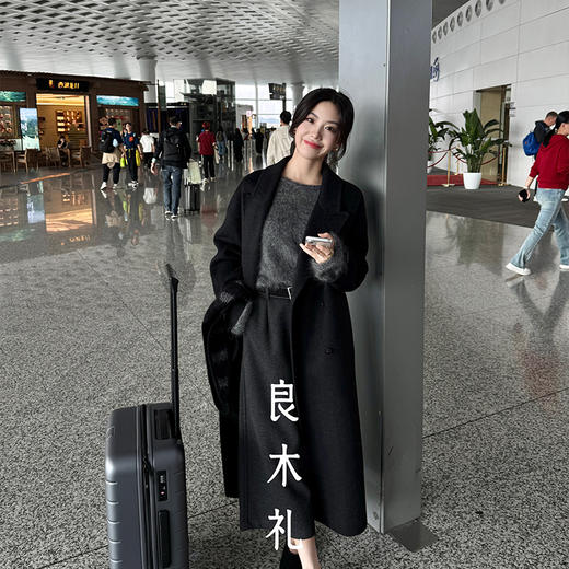 【特价不退换】【预售7天】良木礼牦牛绒大衣（围巾）（D8201） 商品图1