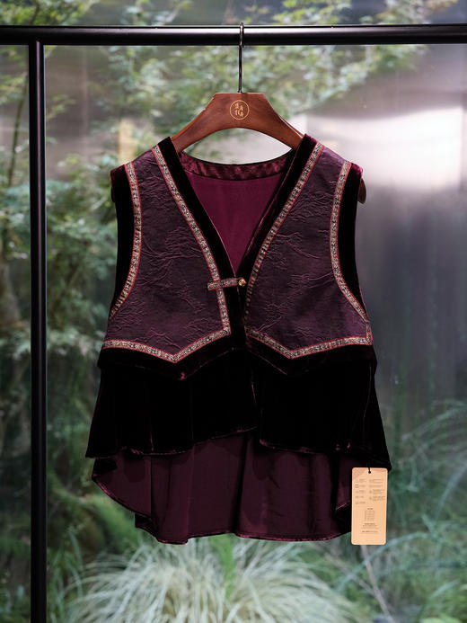 盛唐婧 | 轻奢复古油丝香云纱拼丝绒马甲 商品图0