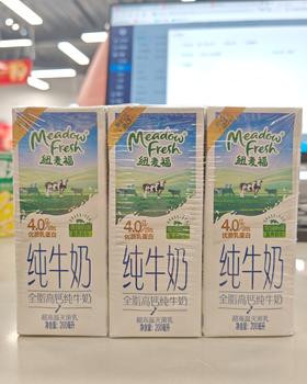 纽麦福全脂高钙纯牛奶200ml