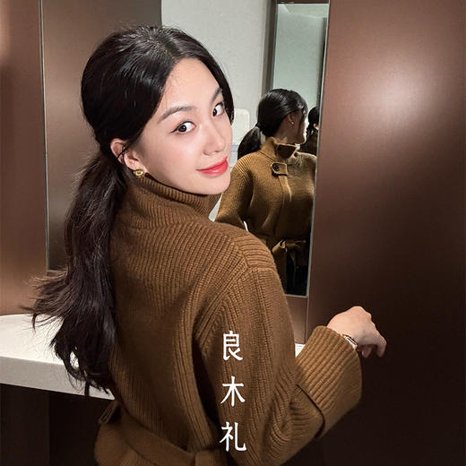 【特价不退换】【预售7天】良木礼羊毛开衫（D25101680F） 商品图3