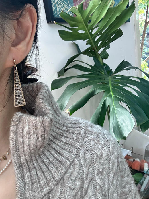 SpoiledBrat Jewelry塔型斜长石耳钉 商品图2