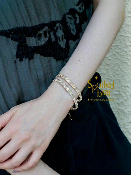SpoiledBrat Jewelry编织款金色手镯 商品图1
