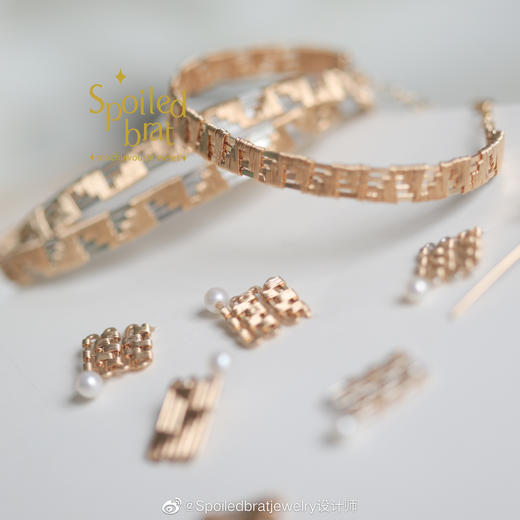 SpoiledBrat Jewelry编织款金色手镯 商品图4