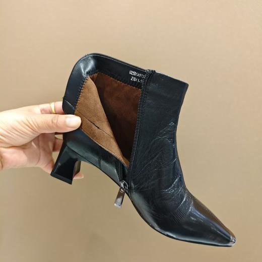 西村名物2025年冬季新款时尚中跟小尖头侧拉链切尔西靴时装靴U25DS49731 商品图4