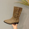 西村名物2025年冬季新款时尚铆钉舒适百搭小尖头中靴U25DC48731 商品缩略图0