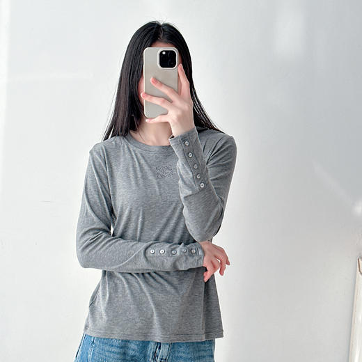 外穿长袖T恤女士修身打底衫 商品图1