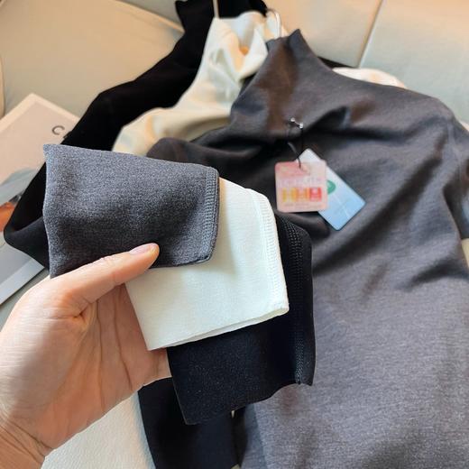 “御寒专家”三秒速热，羊毛+醋酸+德绒。碧自发热黑科技半高领打底衫 商品图4