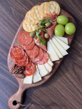 熟食冷盘 Charcuterie board