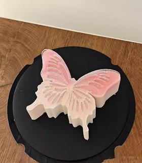 水晶蝴蝶慕斯蛋糕（提前24小时预订）