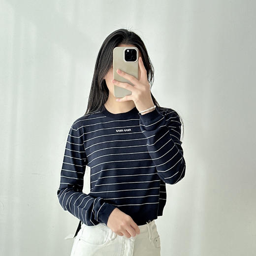 2025新款时尚设计感百搭条纹圆领长袖显瘦修身针织衫上衣女秋冬季 商品图0