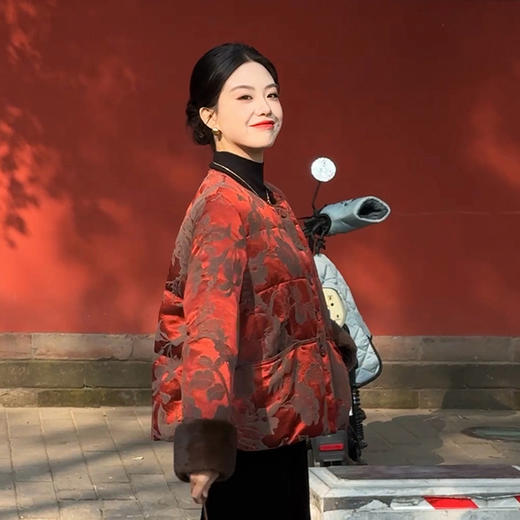 【特价不退不换】【现货】良木礼短款鹅绒服（2670） 商品图8