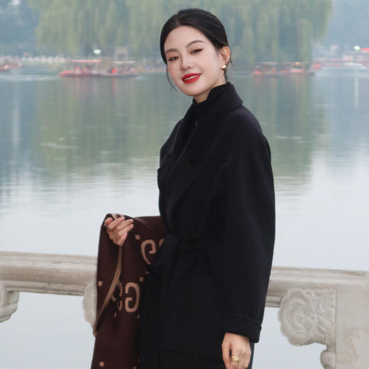 【特价不退换】【预售7天】良木礼山羊绒大衣（围巾）(D8205) 商品图6