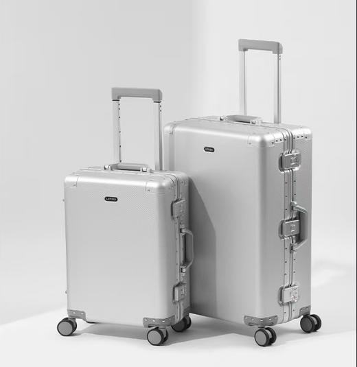 【兔喜定制】行李箱 商品图0