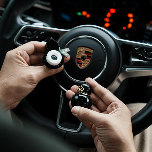 呈白葫芦车载香薰 商品图5