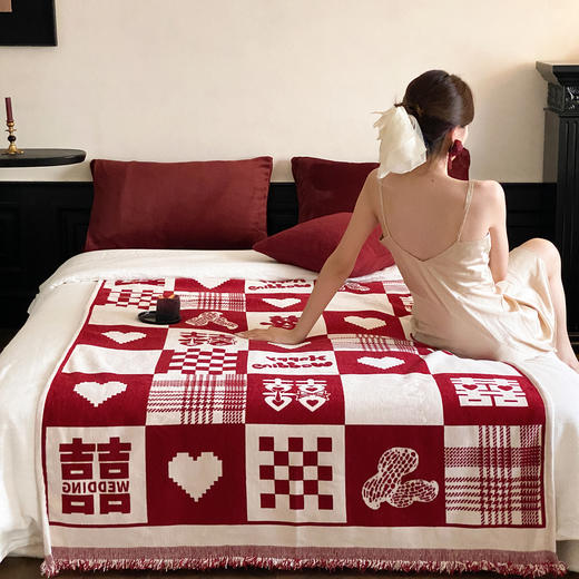 自然醒针织露丝绒沙发毯午睡披肩毯婚庆系列（赠礼盒包装）MT 商品图0