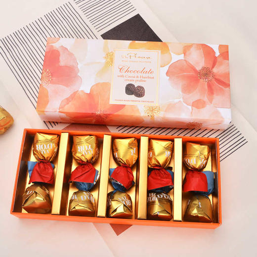 卡卡尼可可榛子酱脆米夹心巧克力制品145g(红色)04557/（蓝色）045558  优雅轻奢 甜蜜甄选 商品图1