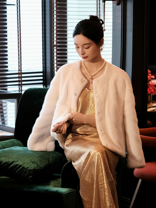 盛唐婧 | 水貂毛皮草外套-米白 商品图12