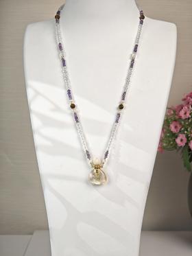 MELI&MOLI| 白水晶小号福袋镶莲花吊坠沉香珠点缀珠串项链