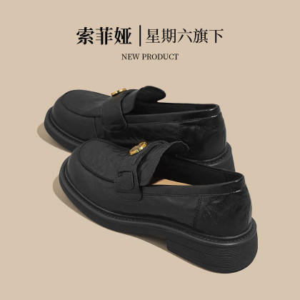 品质好货|Safiya/索菲娅2025秋冬柔软羊皮时尚通勤皱褶金属花朵低跟深口乐福鞋 商品图10