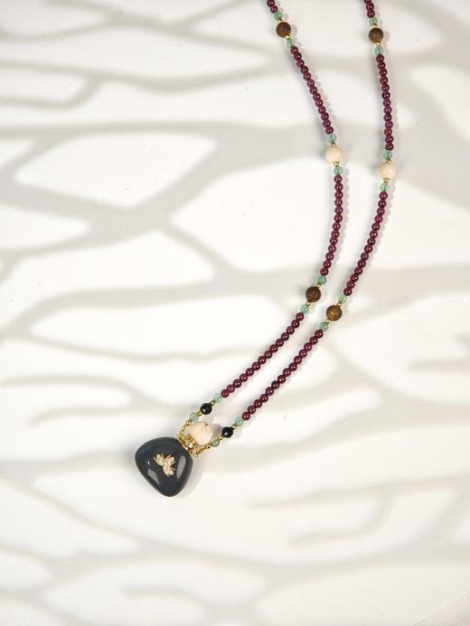 MELI&MOLI| 黑耀石小号福袋镶莲花吊坠沉香珠点缀珠串项链 商品图3