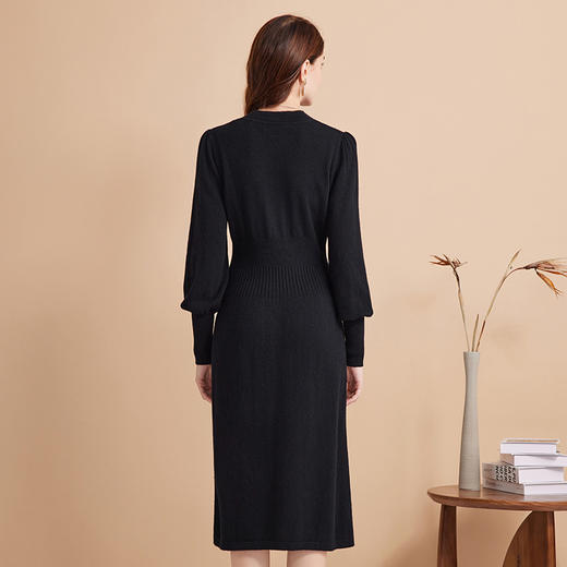 EITIE爱特爱冬季新款100%绵羊毛时尚气质收腰显瘦长袖针织连衣裙7601307 商品图5