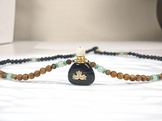 MELI&MOLI| 黑条纹玛瑙中号福袋莲花吊坠沉香珠点缀珠串项链 商品图1