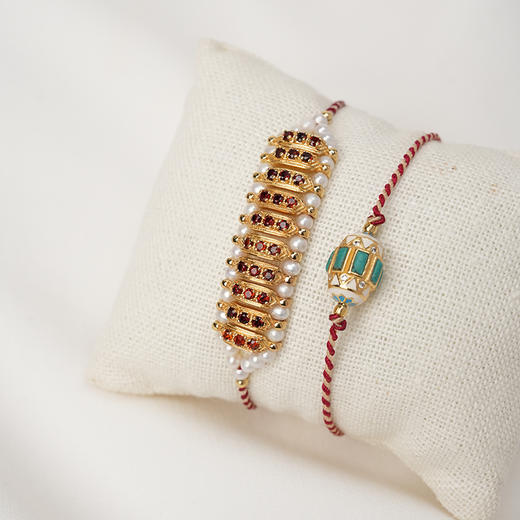 北京仓｜Dorothee sausset-Maharani-双色线 石榴石 珍珠 手链［法国设计师］ 商品图5