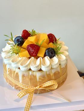 8寸芒果巴斯克芝士蛋糕