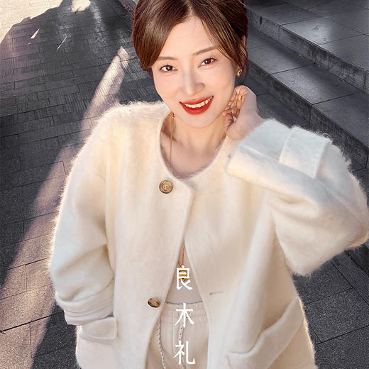 【预售7天】良木礼羊毛外套（围脖）（D25103416） 商品图3