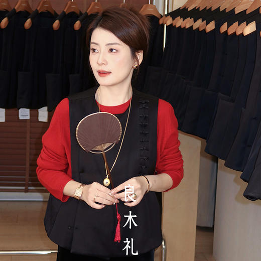 【特价不退换】【现货】良木礼国风喜字马甲（D25103911） 商品图3