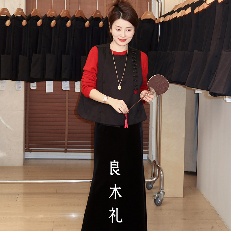 【预售7天|加厚】良木礼丝绒开叉半裙（黑绒绒）（D251101773）