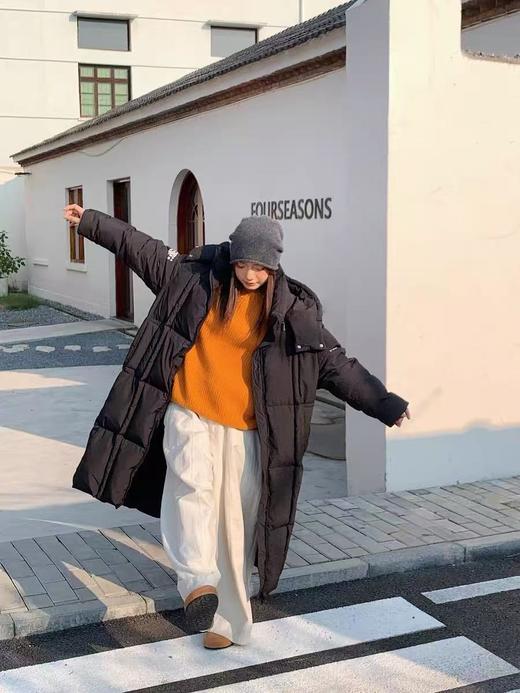 行走的大被子【羽绒服】绒子含量90% 306g充绒量/设计感一半压花宽松大版羽绒服宽松版-喜出 商品图1